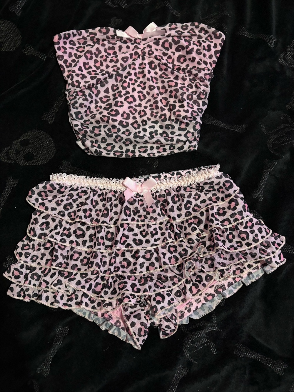 ROMWE Pink Leopard Ruffle Skort Set